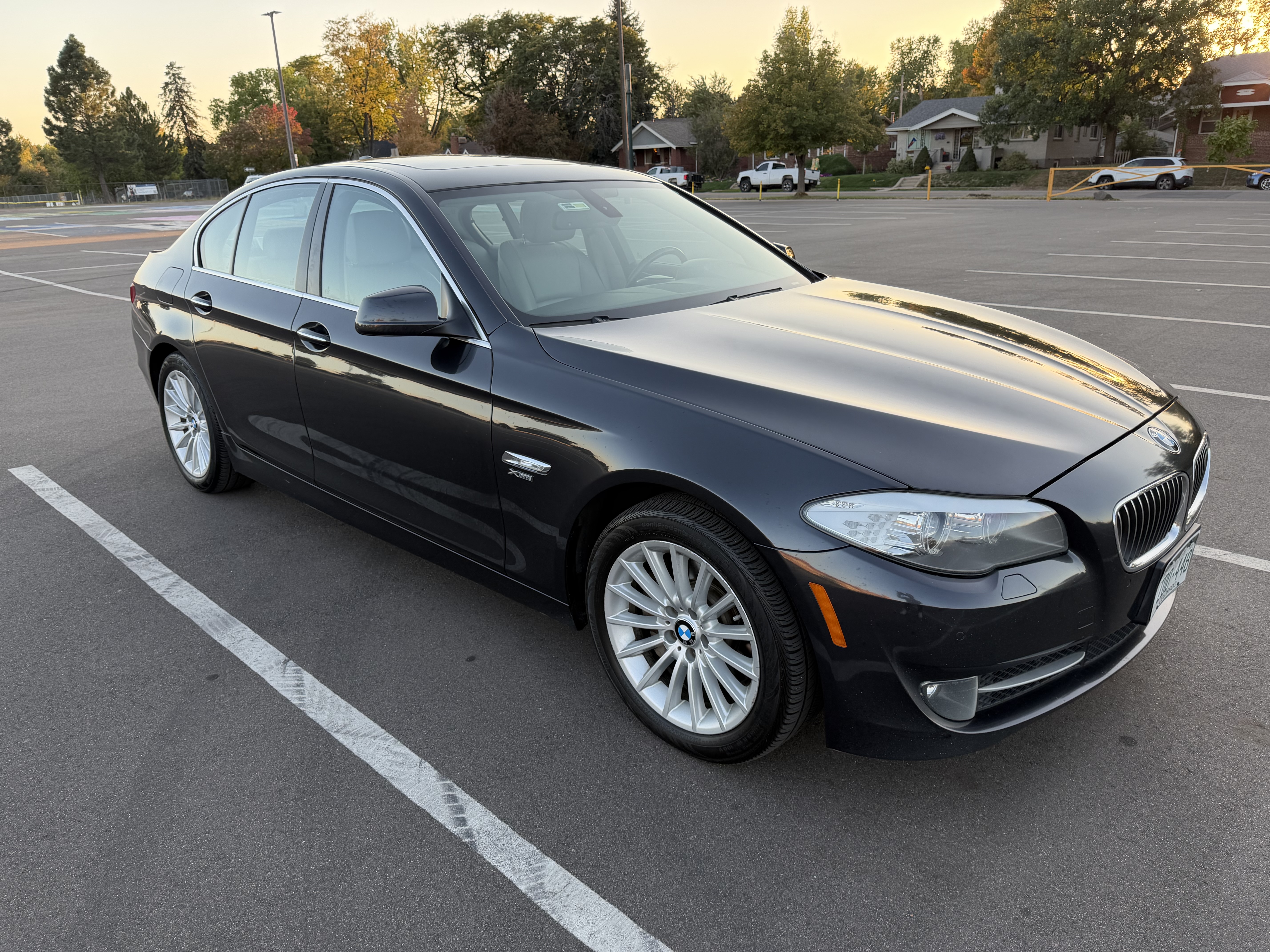 Used 2011 BMW 535i xDrive Sedan AWD/4WD image 2