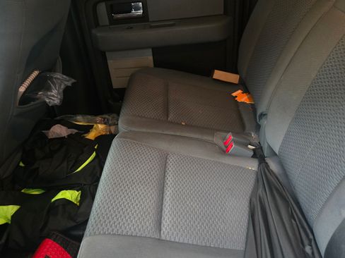 Used 2013 Ford F150 XLT w/ Luxury Equipment Group image 12