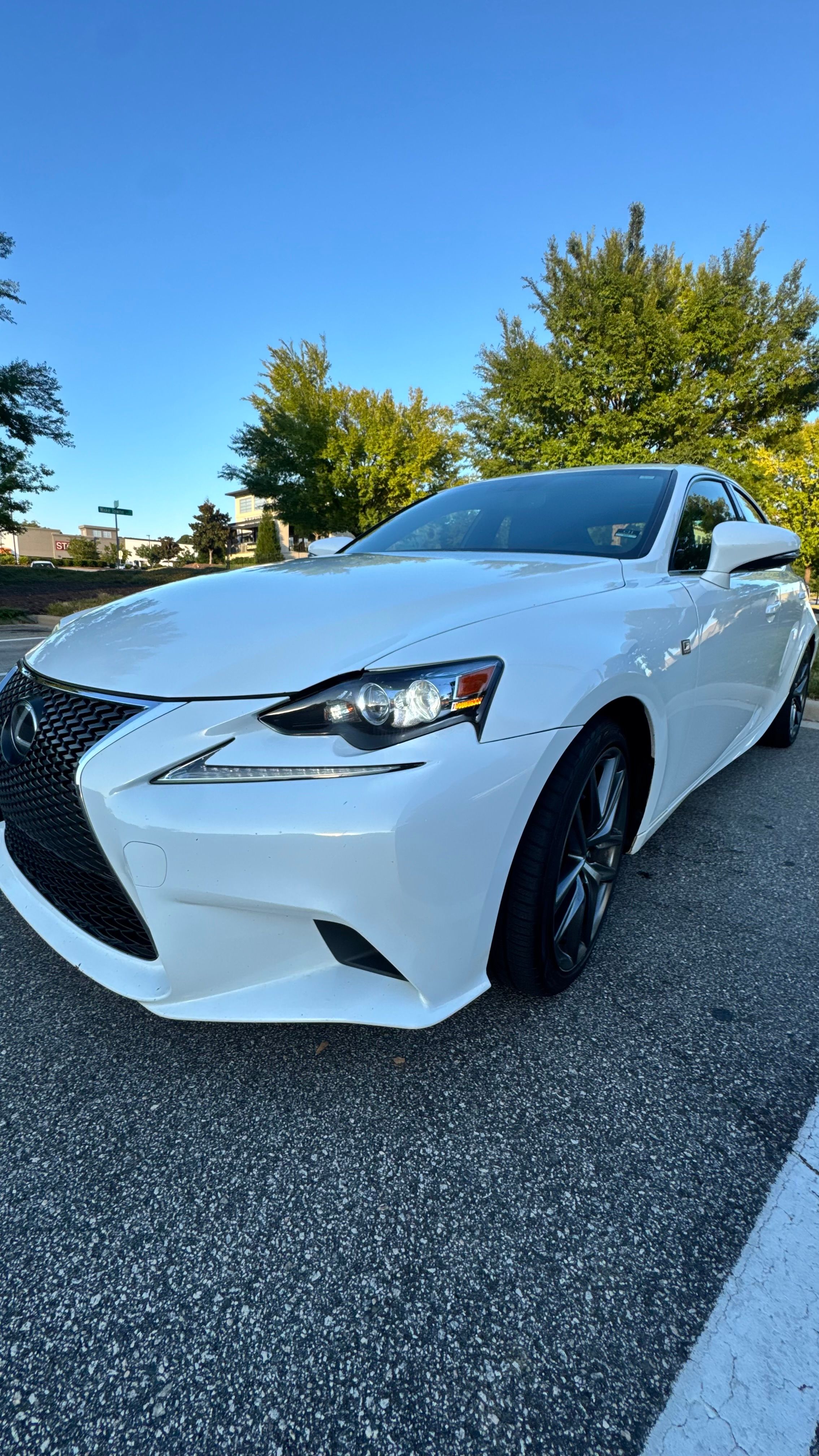 Used 2016 Lexus IS 200t w/ F Sport Package RWD image 4
