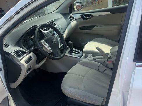 Used 2017 Nissan Sentra S FWD image 5