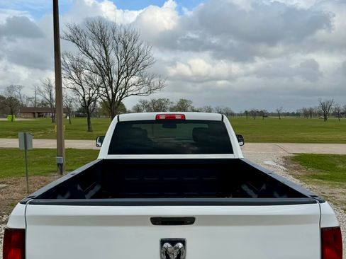 Used 2016 RAM 2500 Tradesman image 6