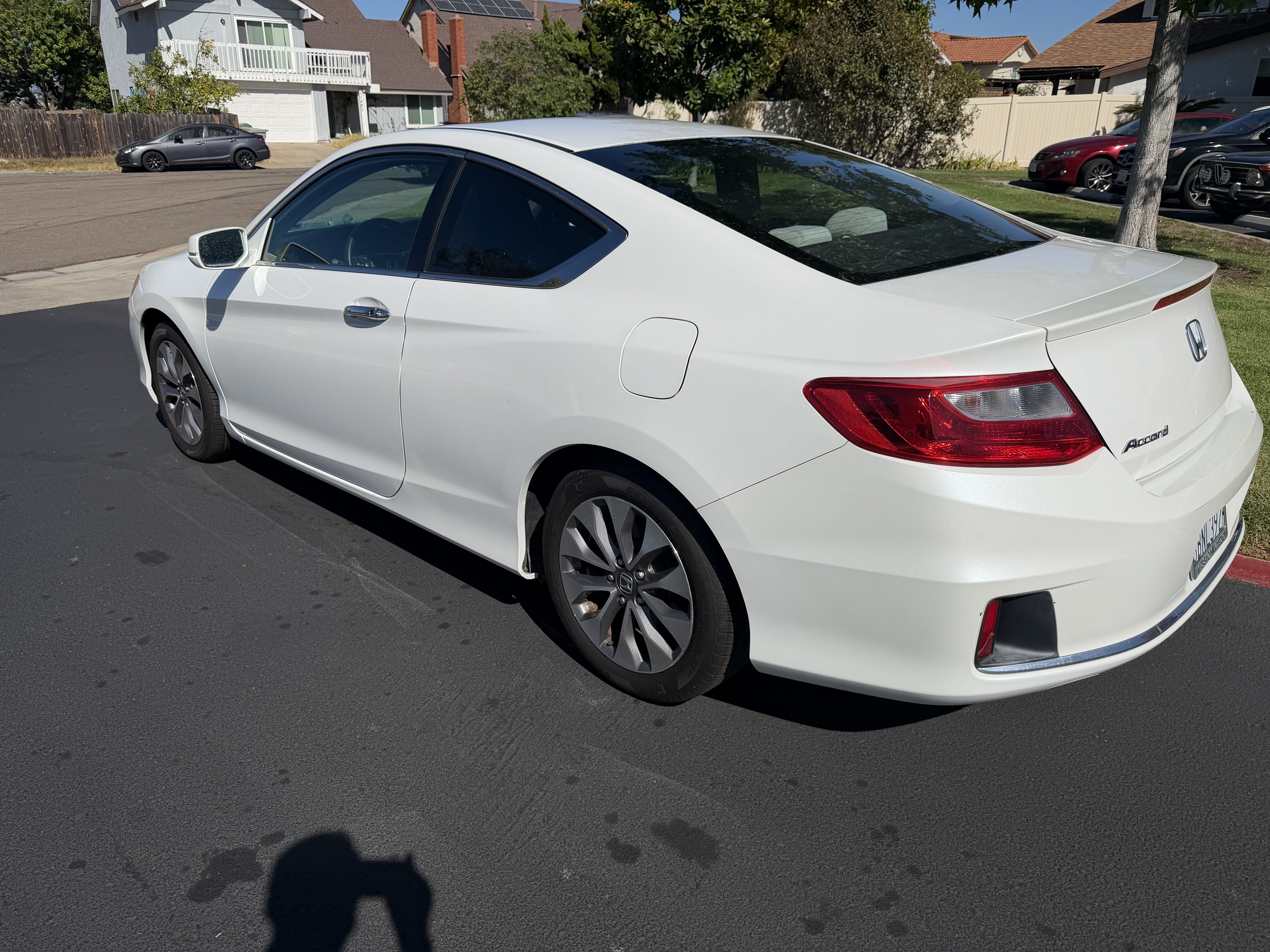 Used 2015 Honda Accord EX image 1