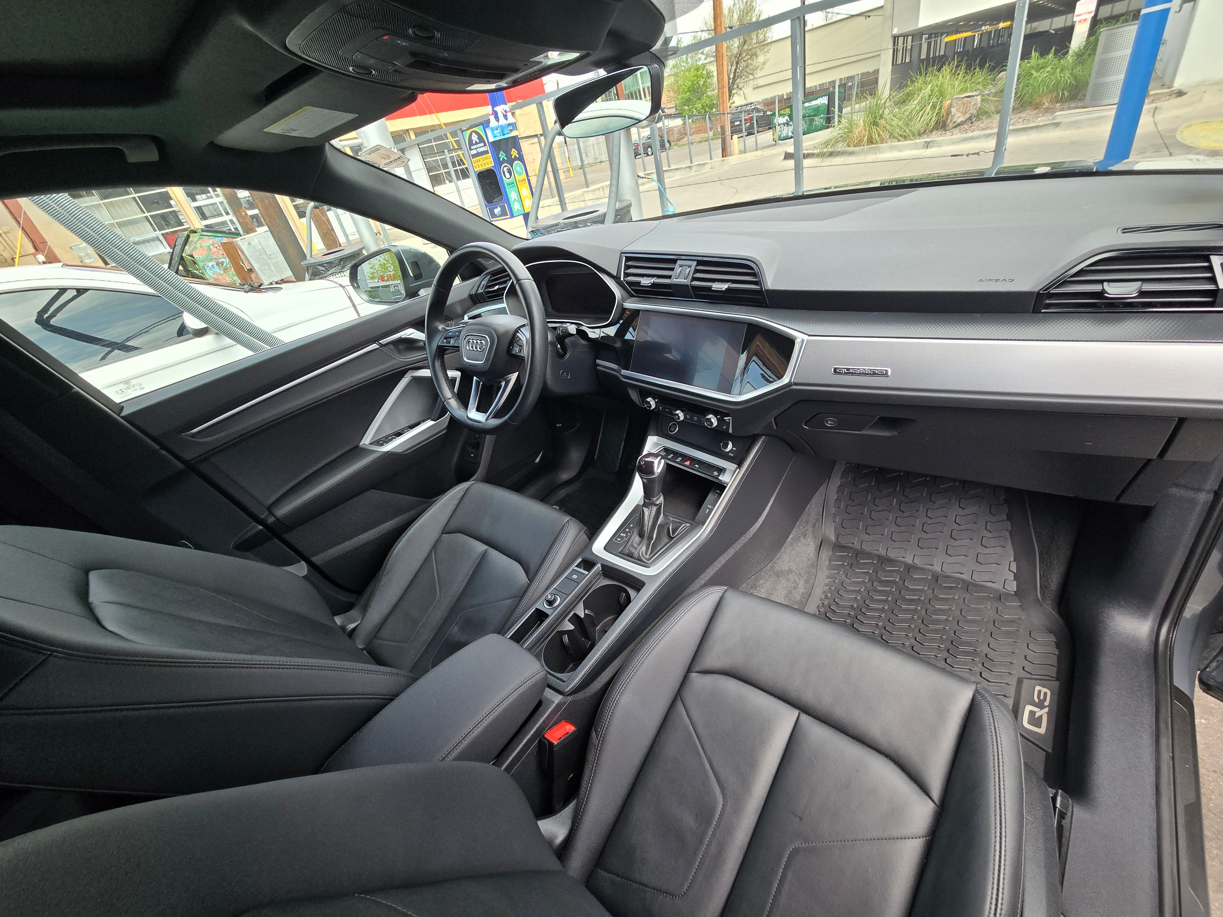 Used 2022 Audi Q3 2.0T Premium AWD/4WD image 4