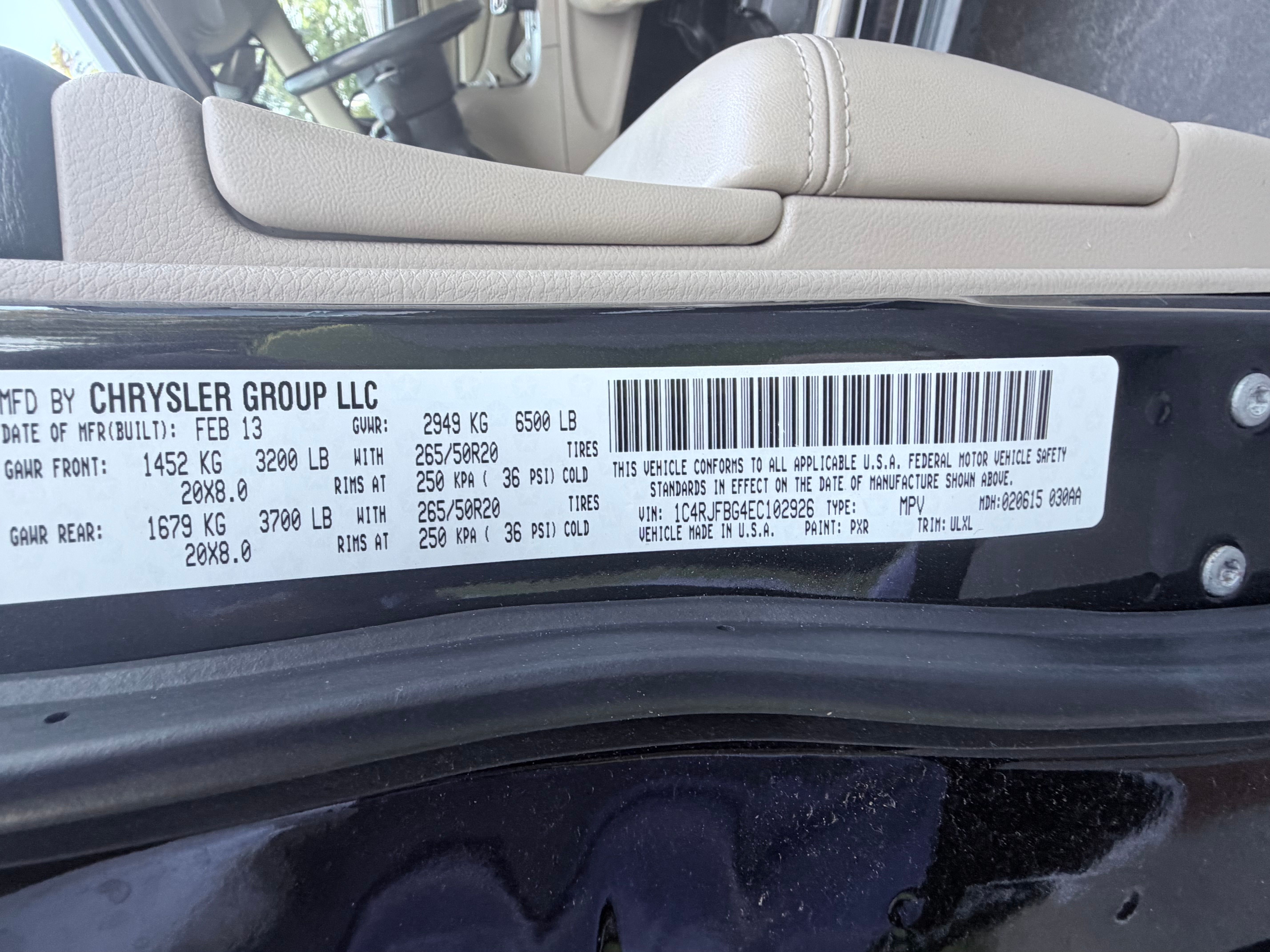 Used 2014 Jeep Grand Cherokee Limited AWD/4WD image 6