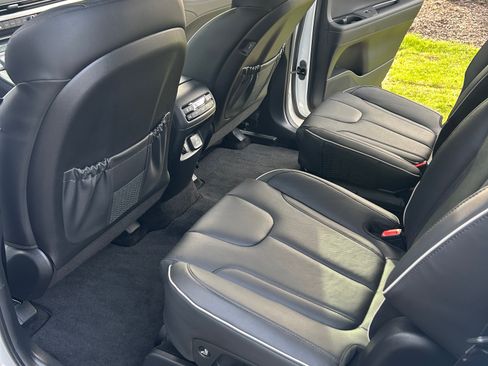 Used 2025 Hyundai Palisade SEL image 15