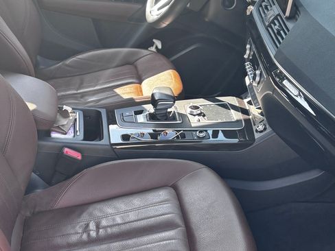 Used 2018 Audi Q5 2.0T Premium Plus w/ Premium Plus Package AWD/4WD image 5