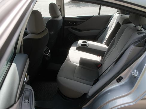 Used 2022 Subaru Legacy Premium AWD/4WD image 8