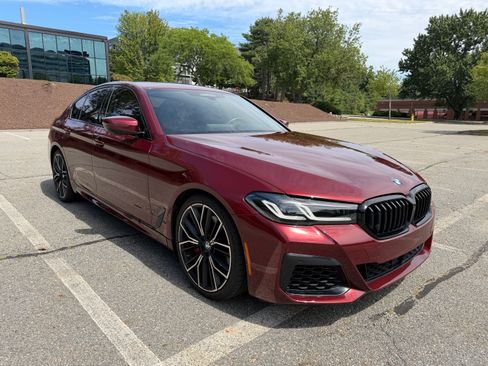 Used 2021 BMW M550i xDrive w/ Executive Package AWD/4WD image 8