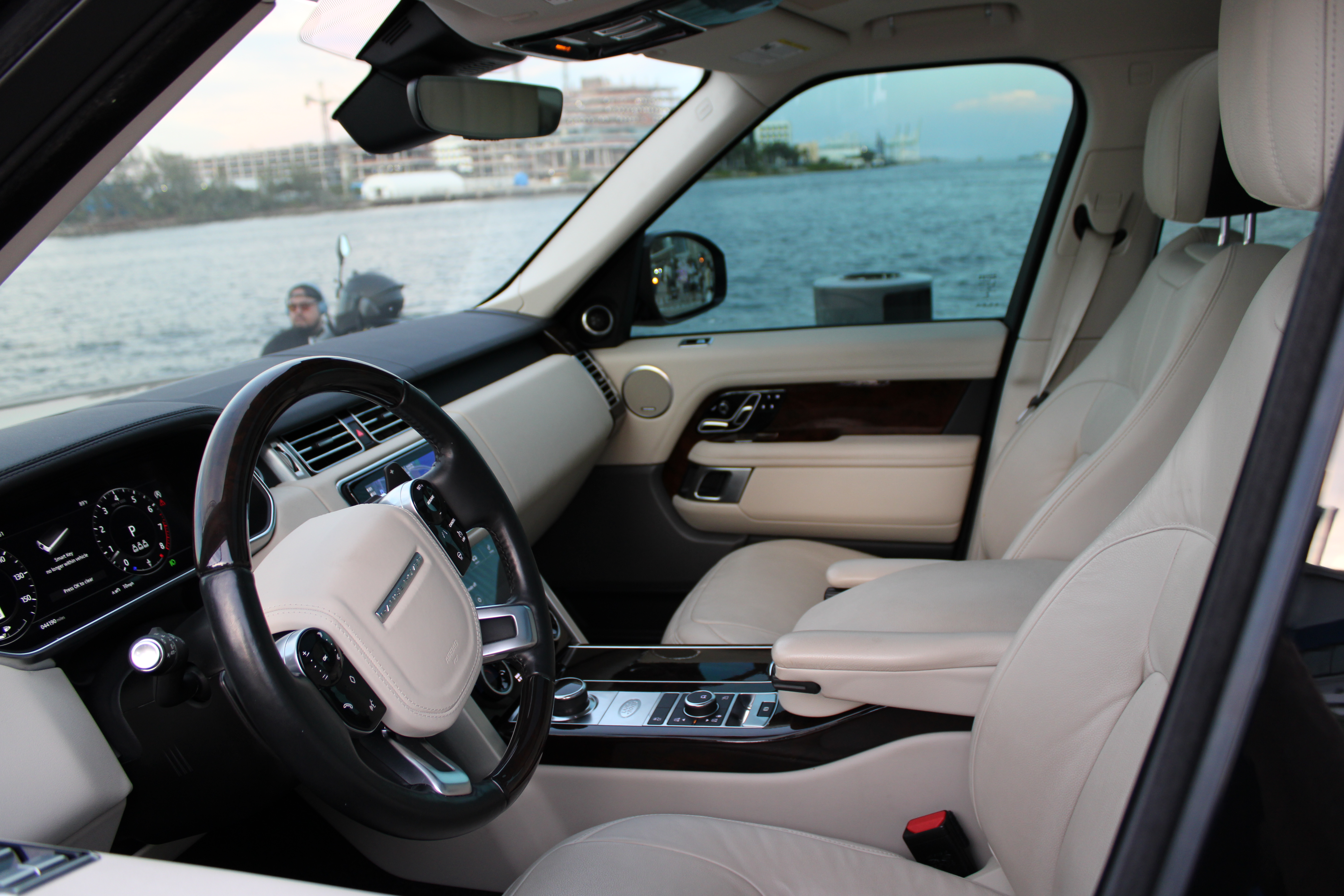 Used 2021 Land Rover Range Rover AWD/4WD image 6