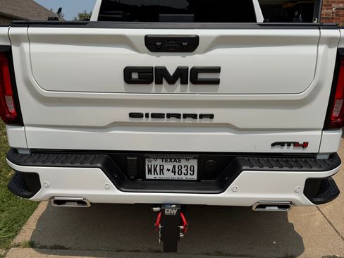 Used 2026 GMC Sierra 1500 AT4 w/ AT4 Premium Package AWD/4WD image 11