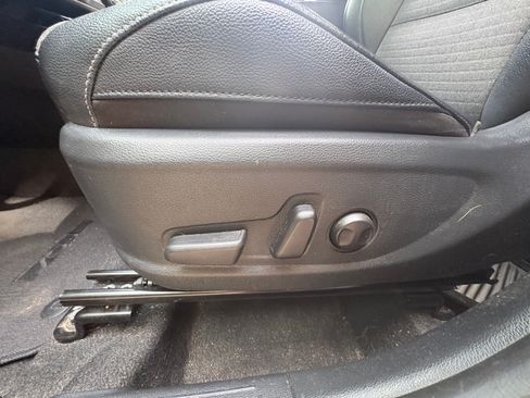 Used 2020 Kia Soul EX FWD image 8