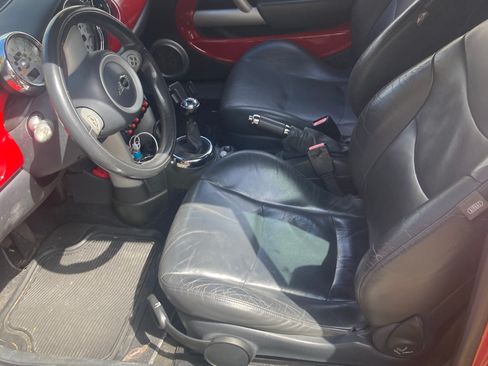 Used 2005 MINI Cooper Convertible FWD image 9