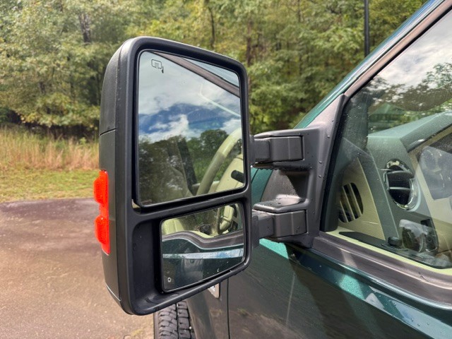 Used 2010 Ford F250 Lariat AWD/4WD image 10