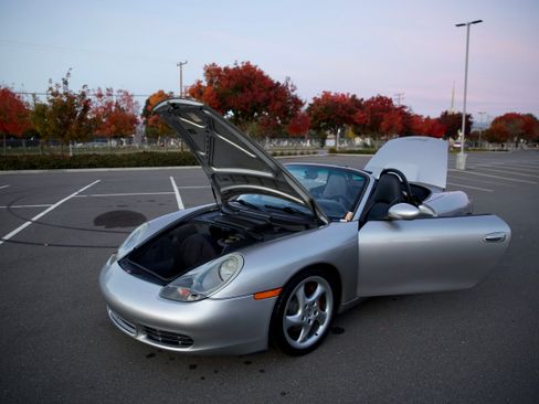 Used 2000 Porsche Boxster S image 17