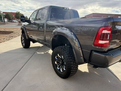 Used 2024 RAM 2500 Big Horn w/ Level 2 Equipment Group AWD/4WD image 6