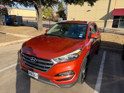 Used 2016 Hyundai Tucson Limited image 2