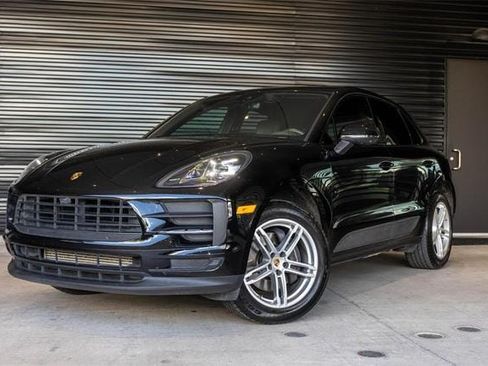 Used 2021 Porsche Macan AWD/4WD image 1