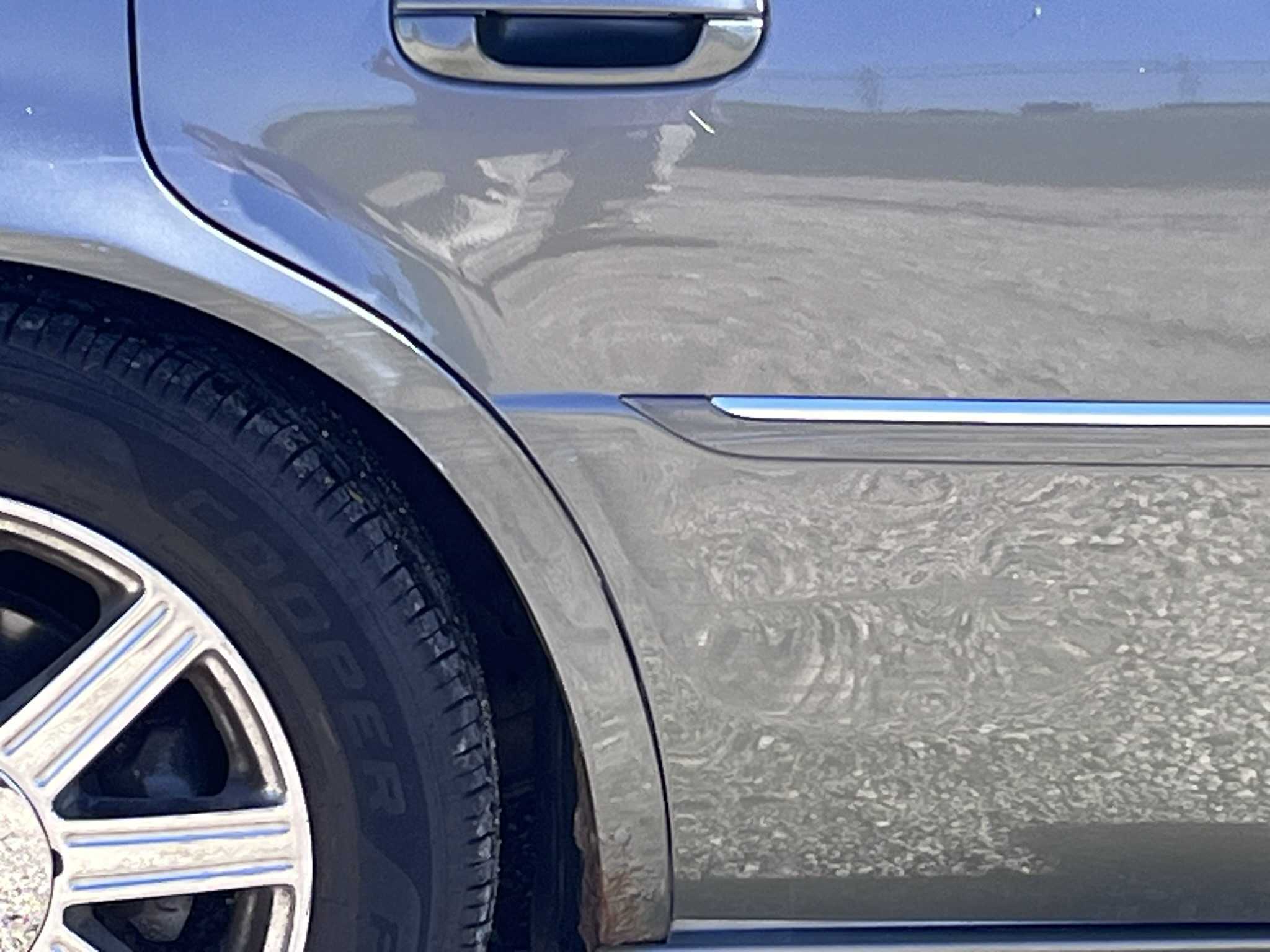 Used 2008 Cadillac DTS FWD image 26