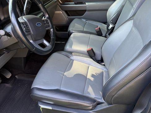 Used 2021 Ford F150 Lariat AWD/4WD image 10