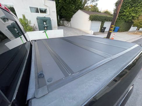 Used 2016 RAM 1500 Laramie w/ Convenience Group image 11