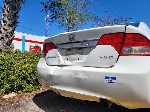 Used 2010 Honda Civic LX image 11