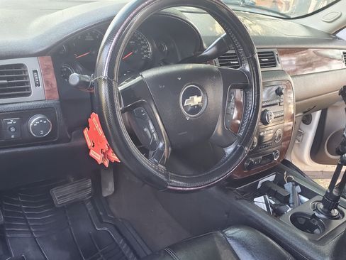 Used 2005 Chevrolet Silverado 1500 LS w/ Light Duty Power Package image 2