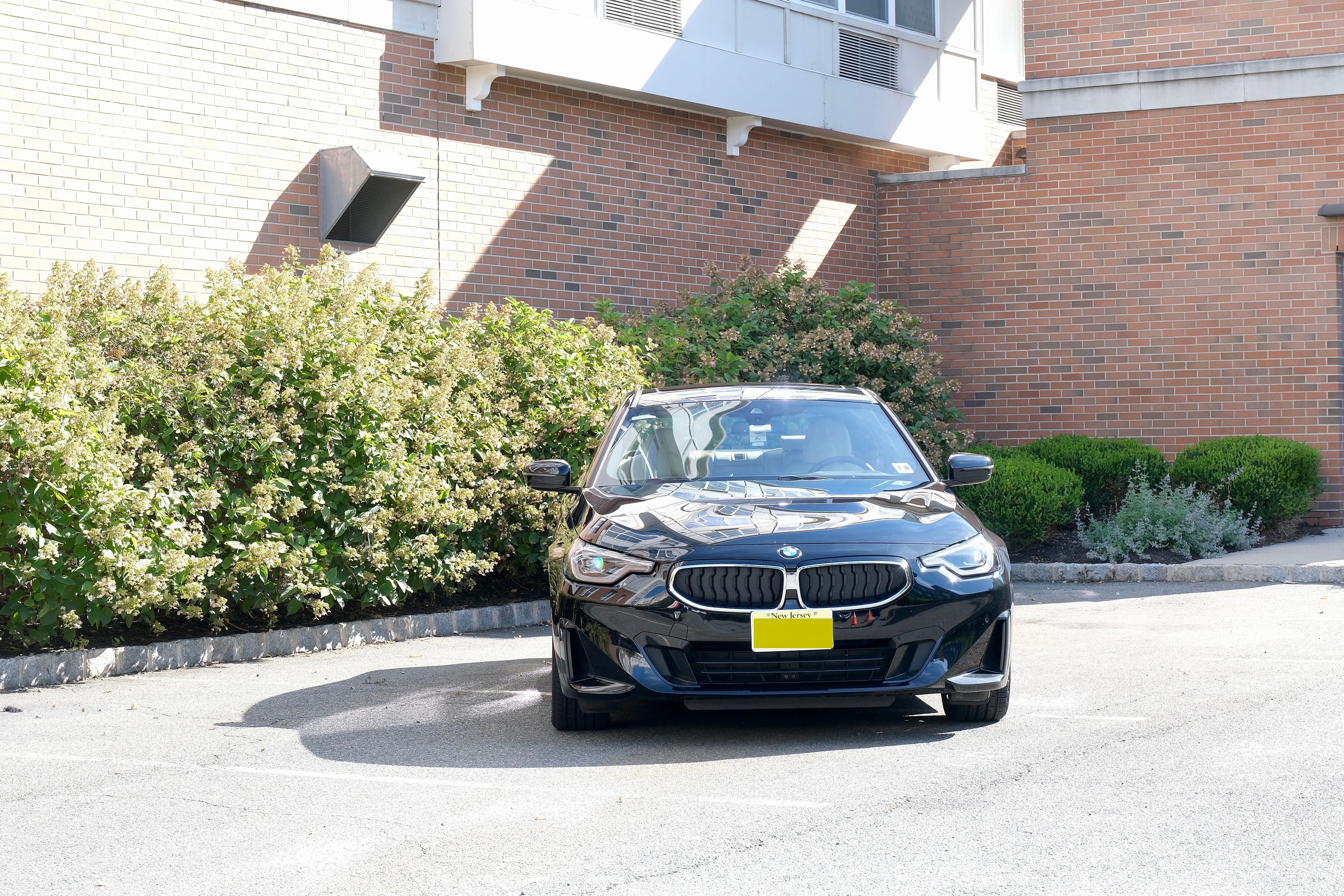 Used 2023 BMW 230i Coupe w/ Premium Package RWD image 5
