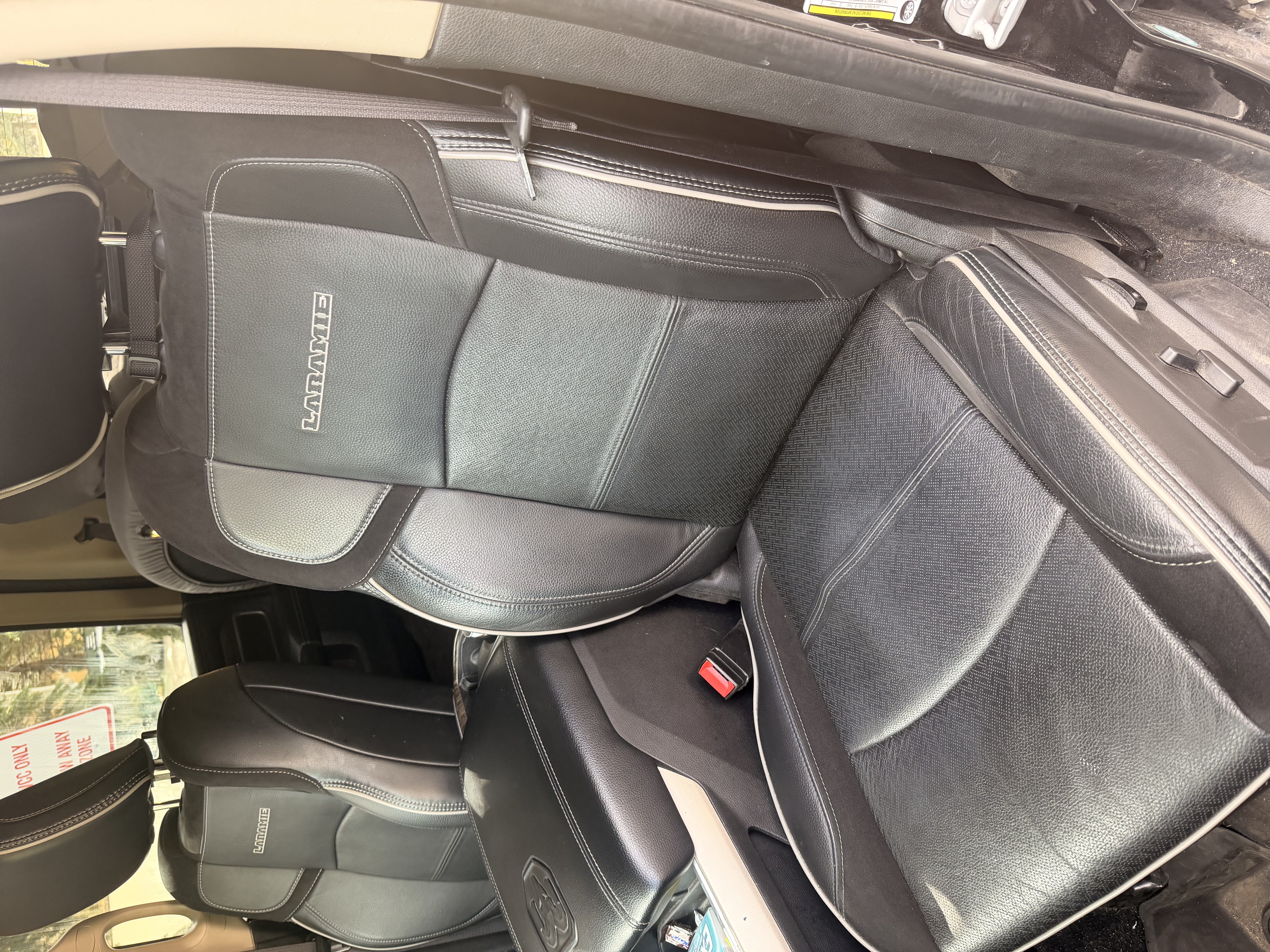 Used 2021 RAM 3500 Laramie AWD/4WD image 4