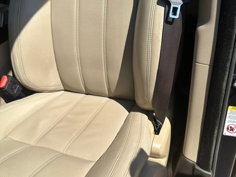 Used 2017 Land Rover Range Rover Supercharged AWD/4WD image 17