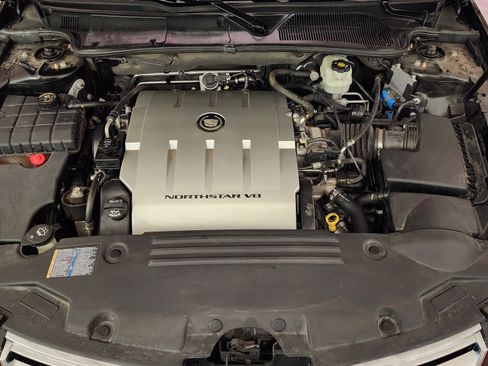 Used 2008 Cadillac DTS Performance image 6