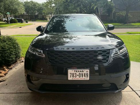 Used 2019 Land Rover Range Rover Velar S AWD/4WD image 2
