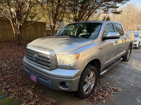 Used 2008 Toyota Tundra Limited image 2