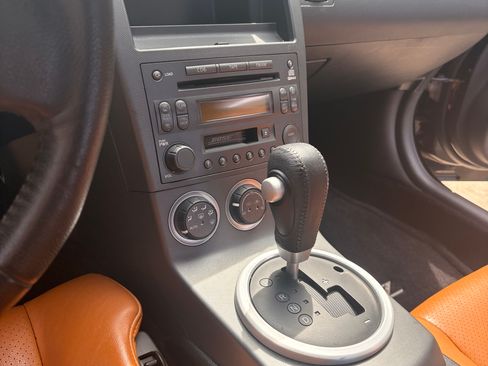 Used 2003 Nissan 350Z Touring RWD image 16