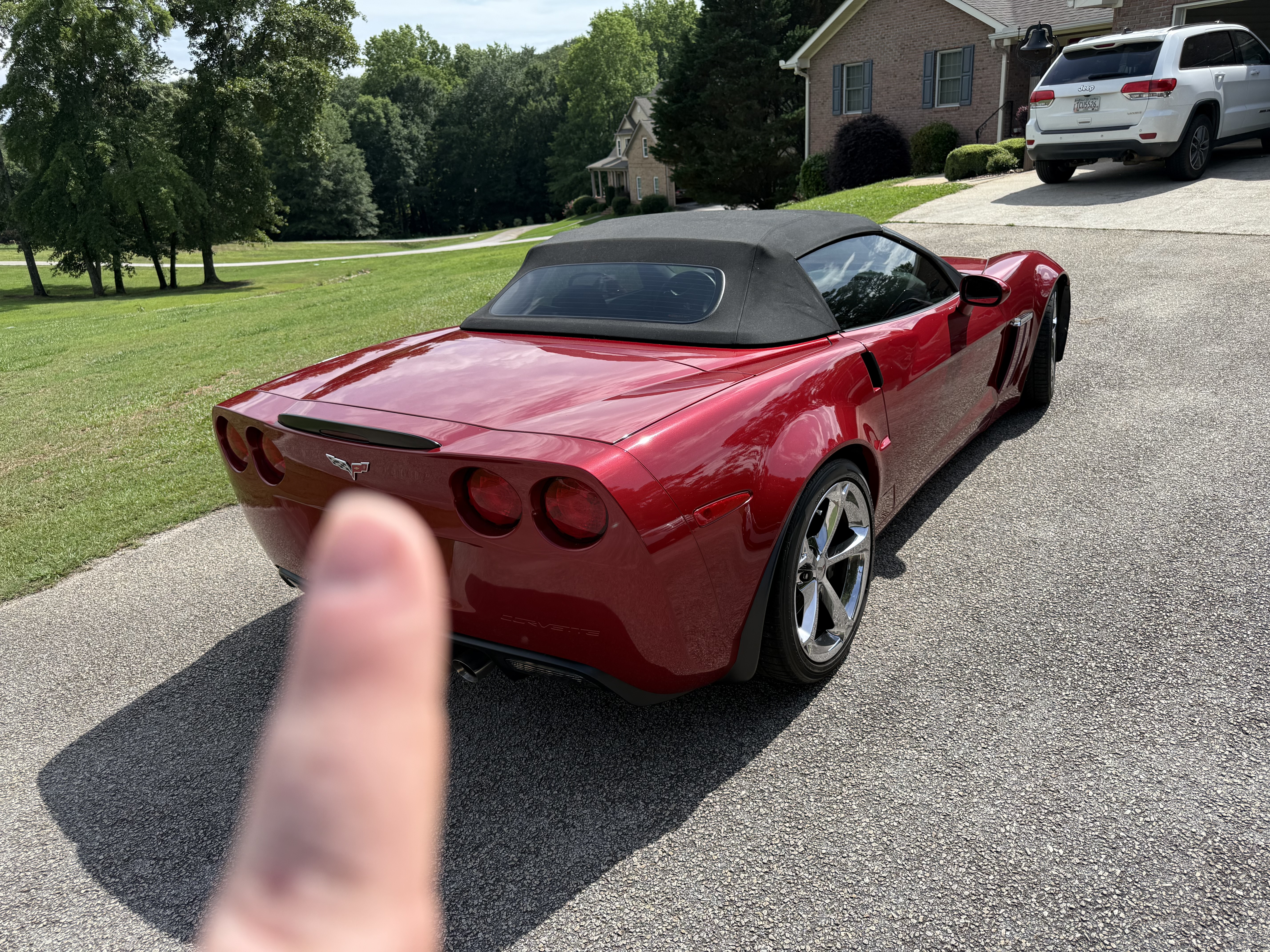 Used 2012 Chevrolet Corvette Grand Sport w/ 4LT Preferred Equipment Group RWD image 9