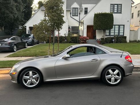 Used 2005 Mercedes-Benz SLK 350 image 6
