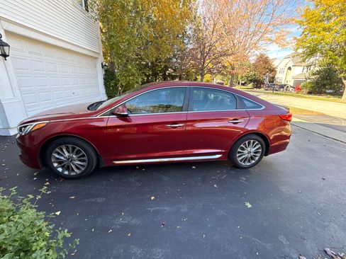 Used 2015 Hyundai Sonata Limited image 1