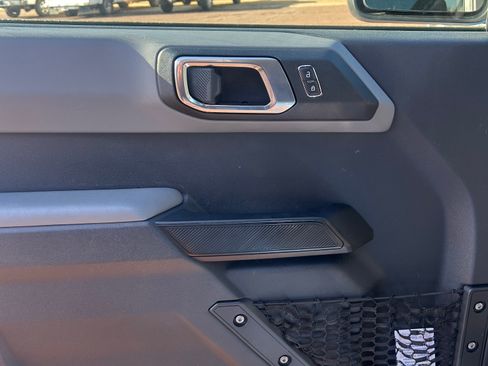 Used 2022 Ford Bronco Big Bend image 14