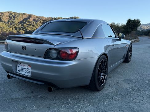 Used 2000 Honda S2000 image 9