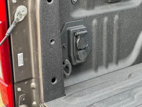 Used 2021 Ford F350 Lariat w/ Lariat Ultimate Package image 10