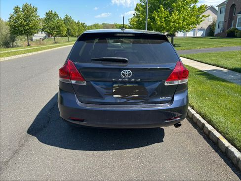 Used 2015 Toyota Venza LE AWD/4WD image 4