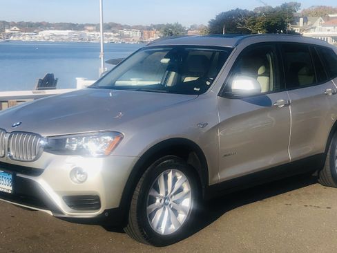 Used 2017 BMW X3 xDrive28i AWD/4WD image 5