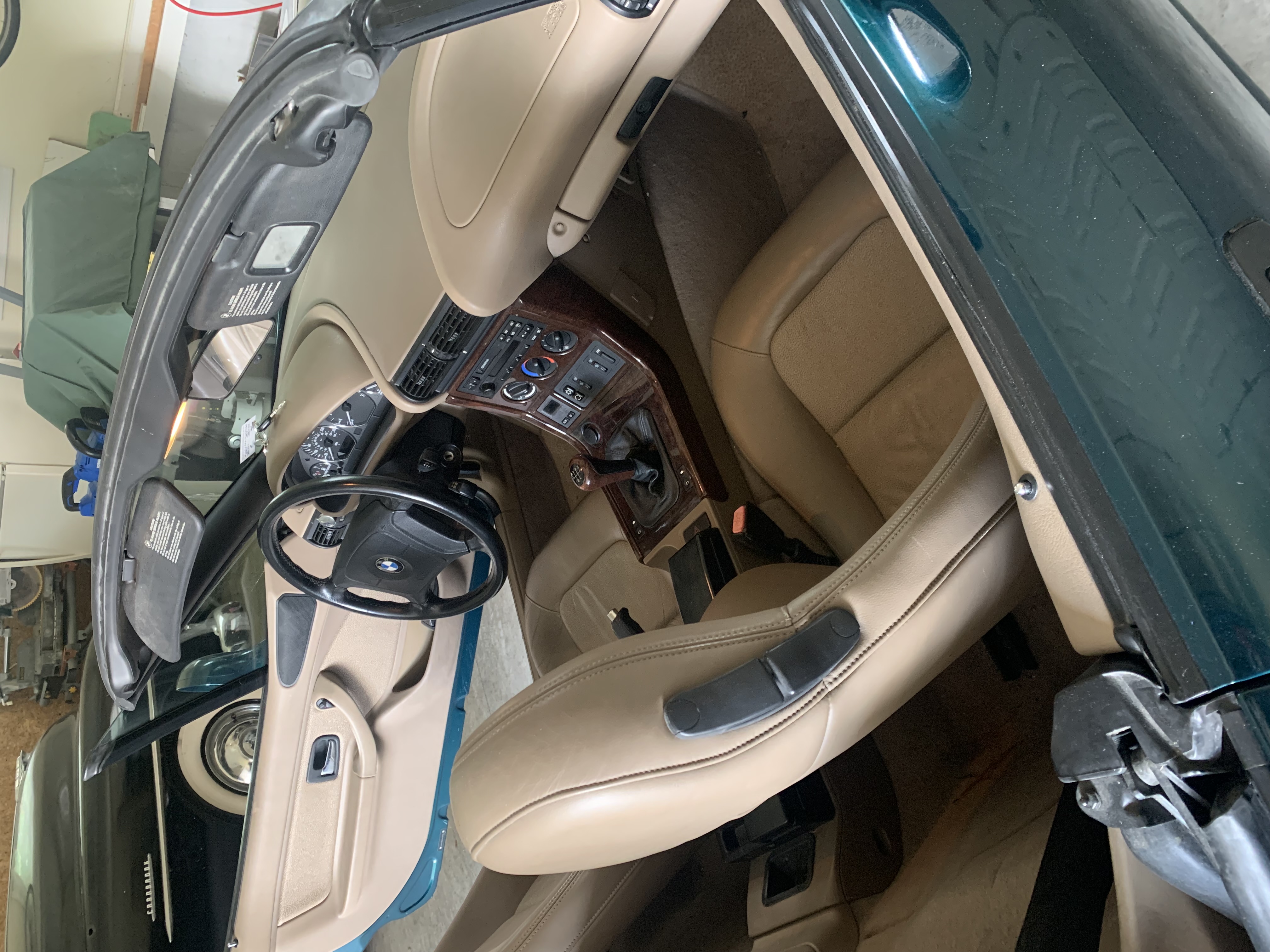 Used 1997 BMW Z3 2.8 RWD image 2