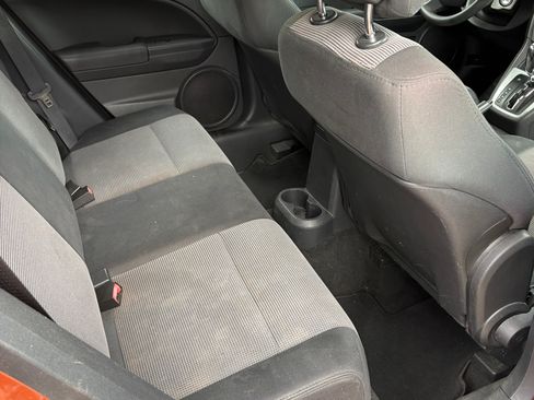 Used 2011 Dodge Caliber Mainstreet image 11