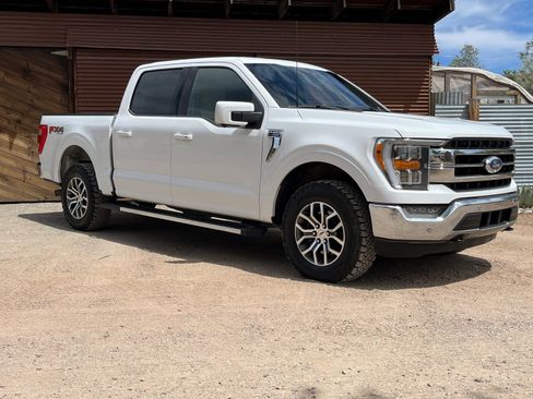 Used 2021 Ford F150 Lariat w/ FX4 Off-Road Package AWD/4WD image 5
