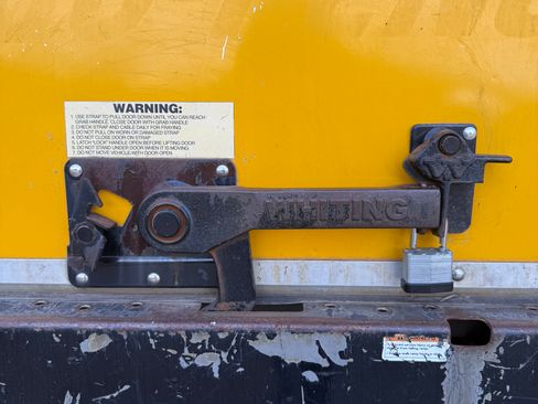 Used 2018 GMC Savana 3500 Extended w/ Driver Convenience Package image 27