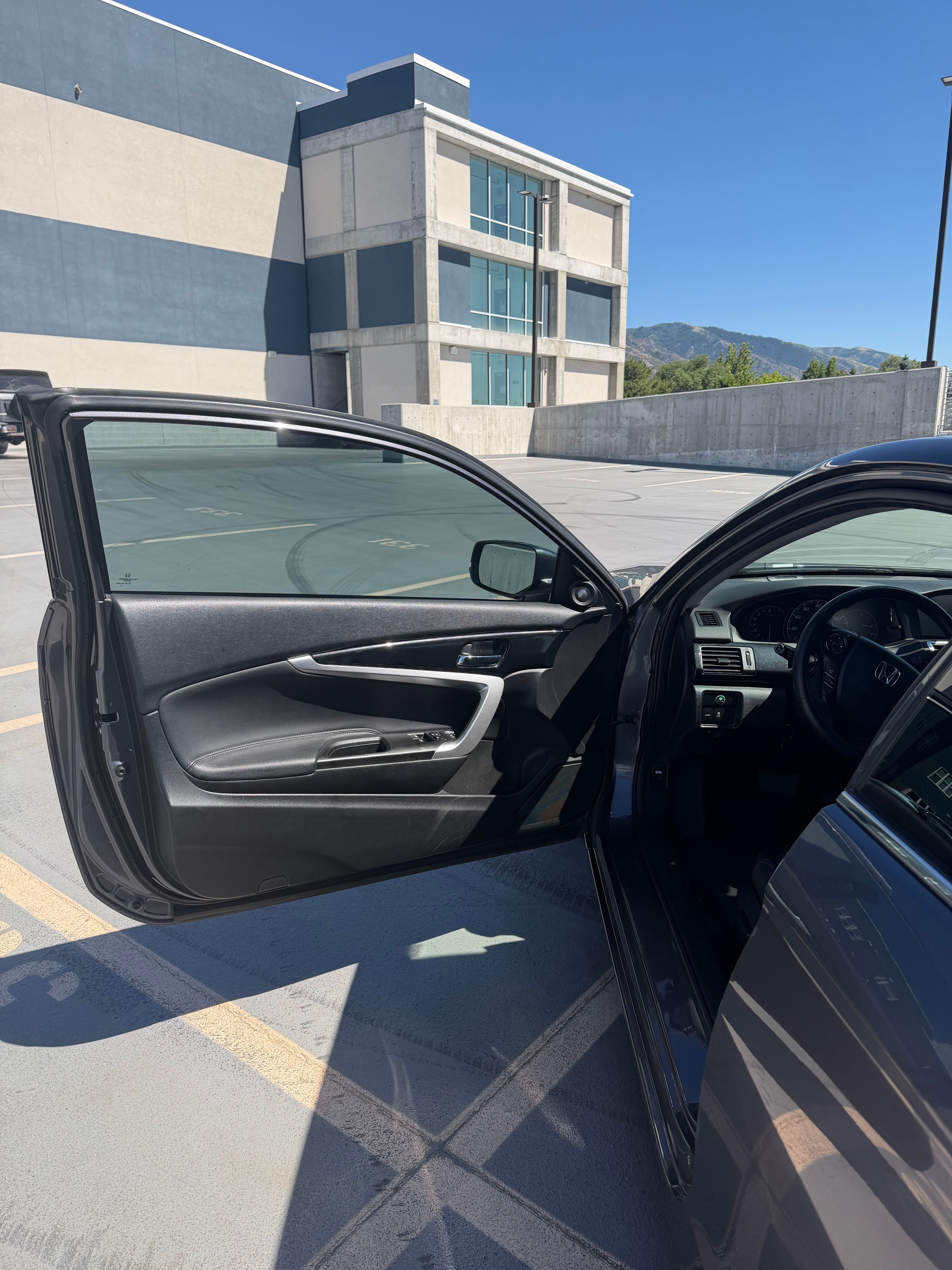 Used 2015 Honda Accord EX-L image 9