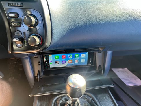 Used 2005 Honda S2000 image 6