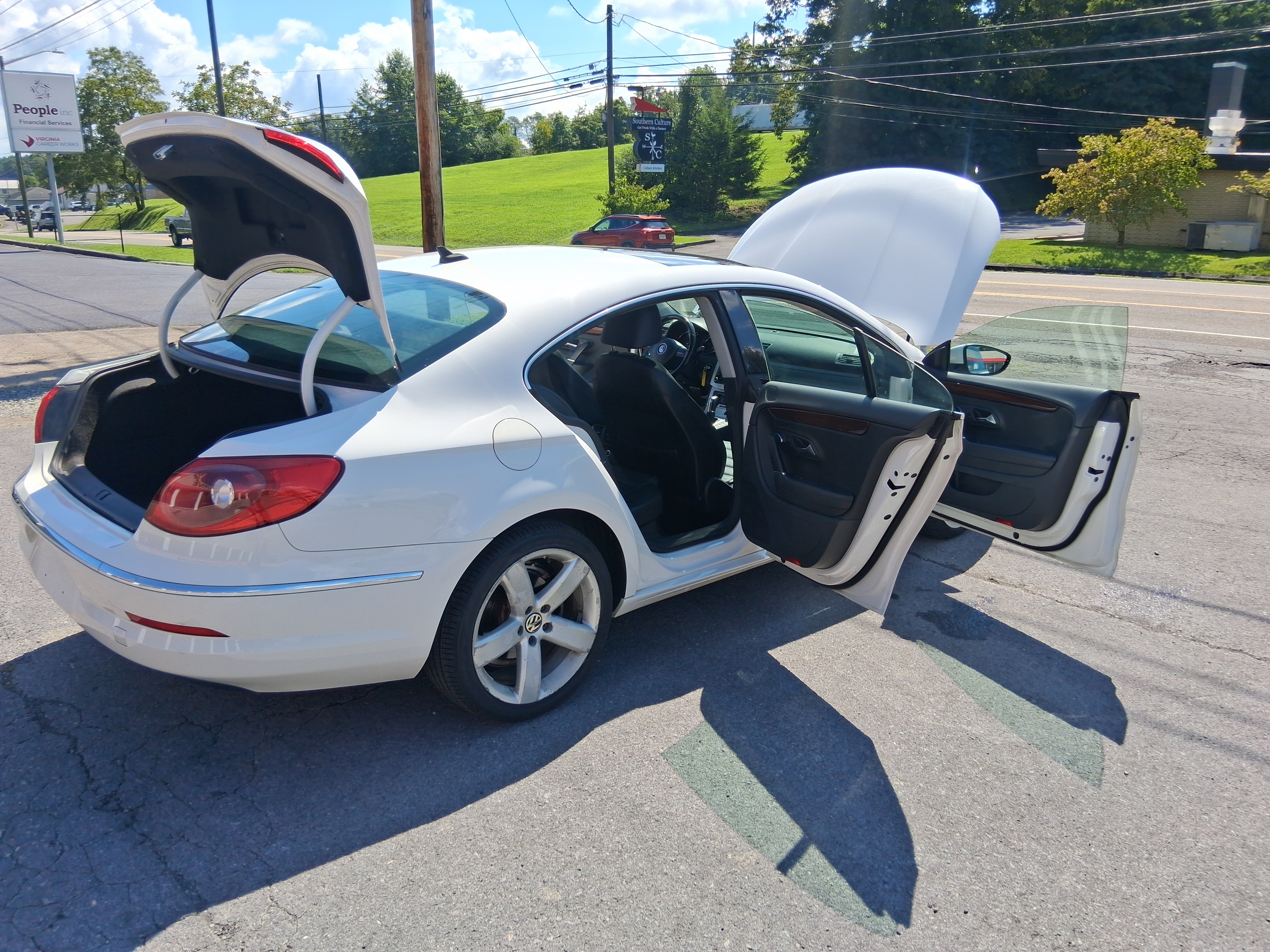 Used 2012 Volkswagen CC Lux Limited FWD image 18