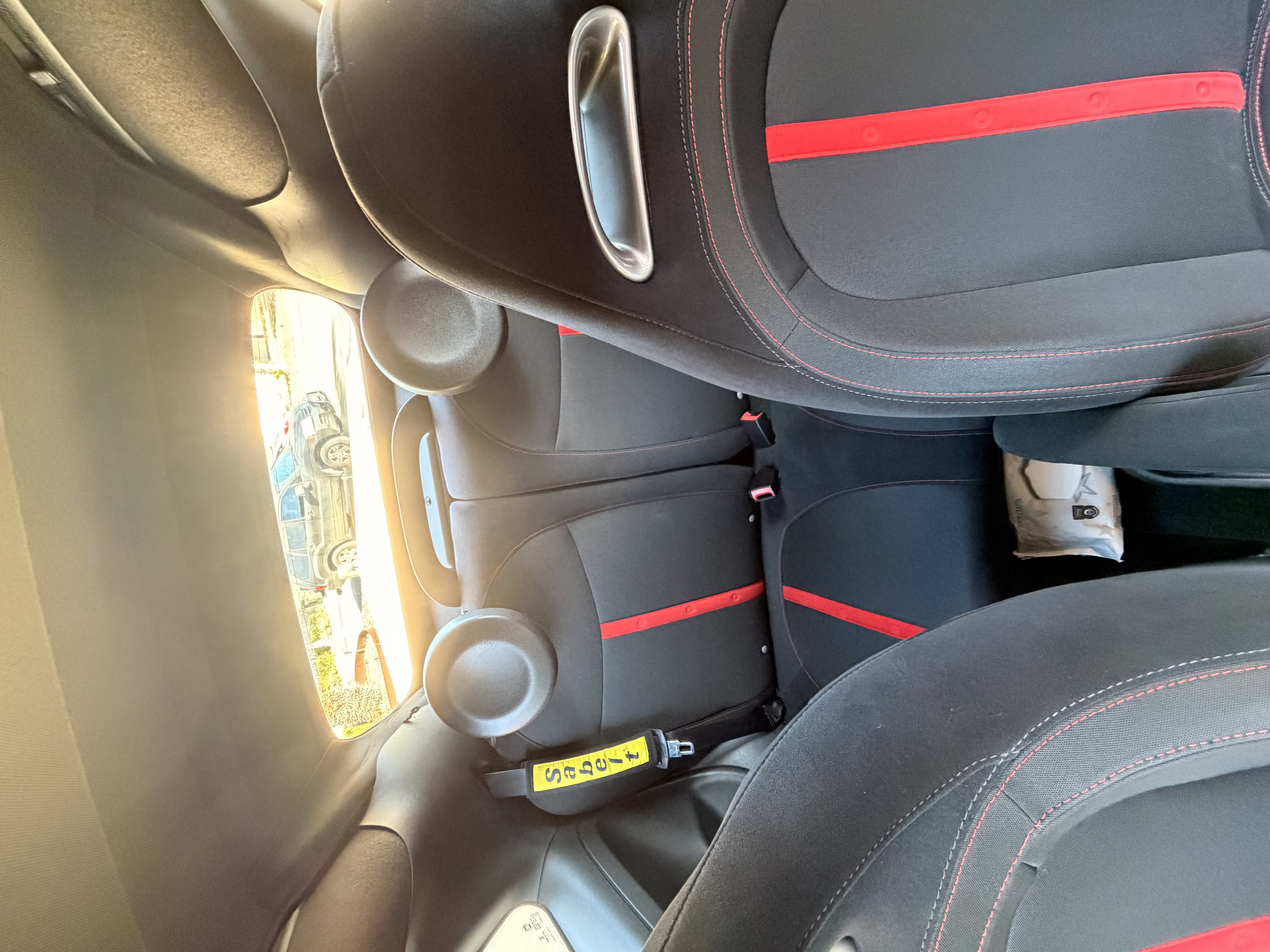 Used 2013 FIAT 500 Abarth w/ Beats Audio Pkg FWD image 11