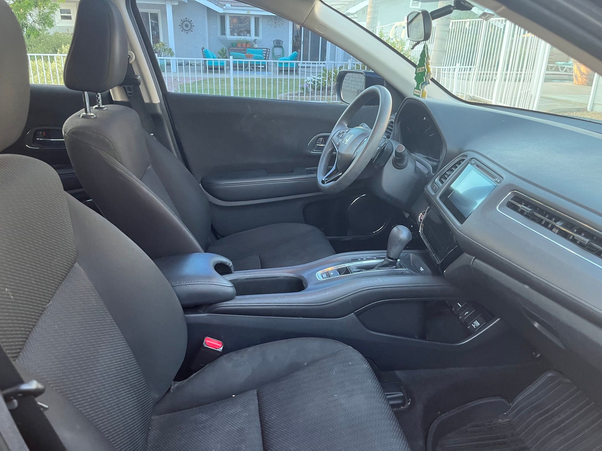 Used 2016 Honda HR-V EX image 8